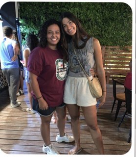 Tara Emad feet photo thumbnail