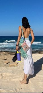 Tara Emad feet photo thumbnail