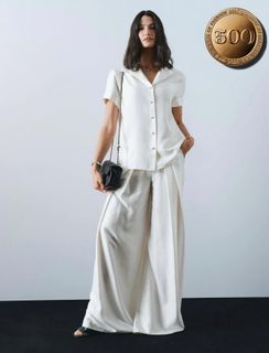 Tara Emad feet photo thumbnail