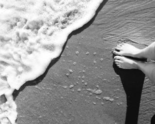 Tara Holt feet photo 19