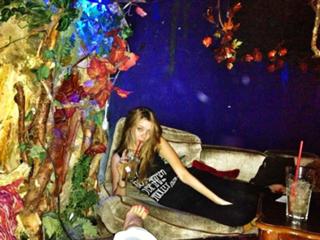 Tara Holt feet photo 11