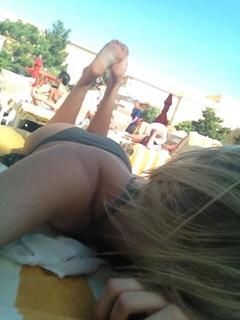 Tara Holt feet photo 9