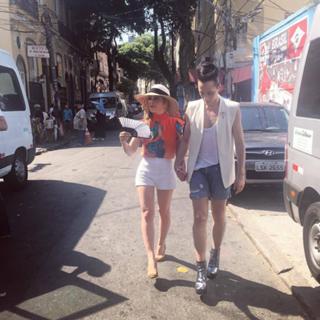 Tara Lipinski feet photo thumbnail