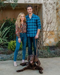 Tara Lipinski feet photo thumbnail