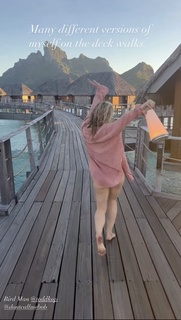Tara Lipinski feet photo thumbnail