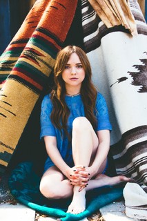 Tara Lynne Barr feet photo 20