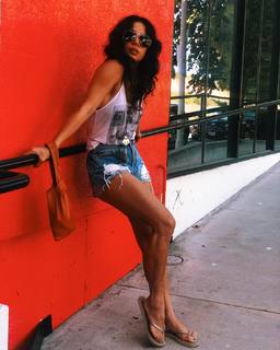 Tara Macken feet photo 9