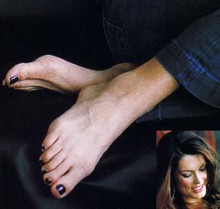 Tara Moss feet photo 15