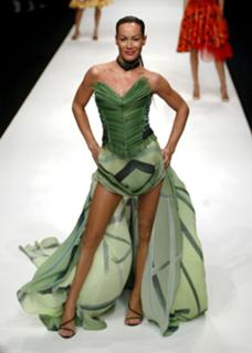 Tara Palmer-Tomkinson feet photo 3