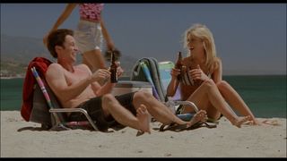 Tara Reid feet photo thumbnail