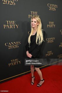 Tara Reid feet photo 7