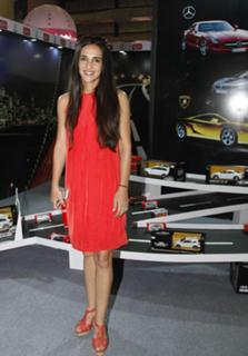 Tara Sharma feet photo 7