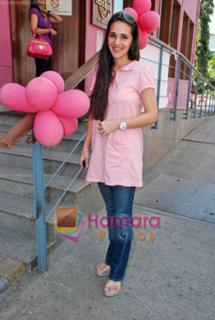 Tara Sharma feet photo 11