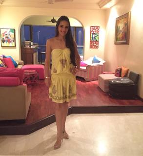 Tara Sharma feet photo 15