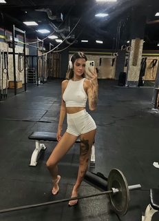 Tara Simov feet photo 10