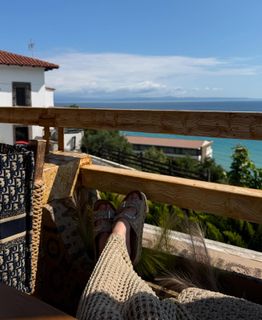 Tara Simov feet photo 16