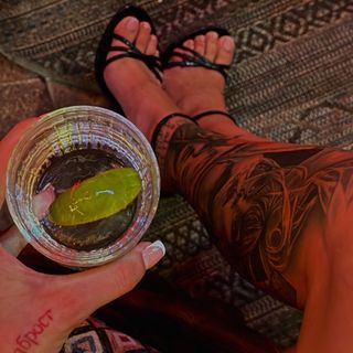 Tara Simov feet photo 6