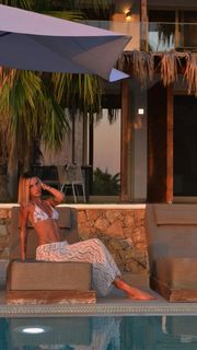 Tara Simov feet photo 11