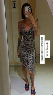 Tara Simov feet photo 8