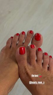 Tara Simov feet photo 20