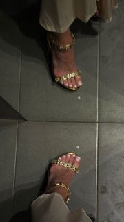 Tara Simov feet photo 16