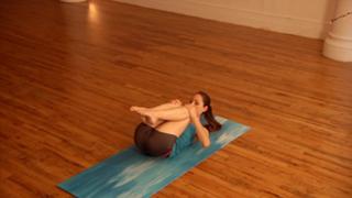 Tara Stiles feet photo thumbnail