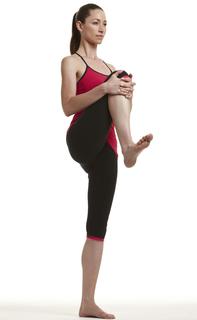 Tara Stiles feet photo thumbnail