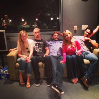 Tara Strong feet photo thumbnail