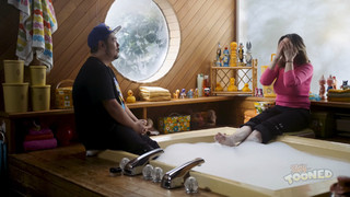 Tara Strong feet photo thumbnail