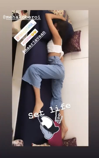 Tara Sutaria feet photo thumbnail