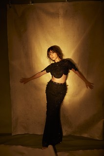 Tara Sutaria feet photo thumbnail