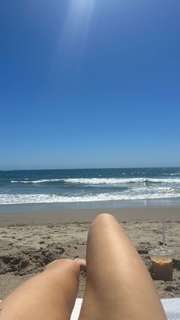 Tara Yummy feet photo thumbnail