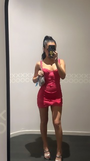 Tara Yummy feet photo thumbnail