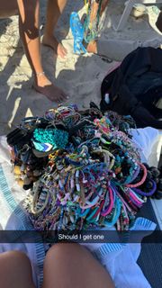 Tara Yummy feet photo thumbnail