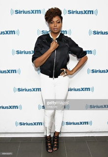 Taraji P. Henson feet photo thumbnail