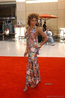 Taraji P. Henson feet photo thumbnail