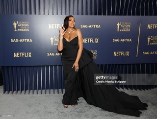 Taraji P. Henson feet photo thumbnail