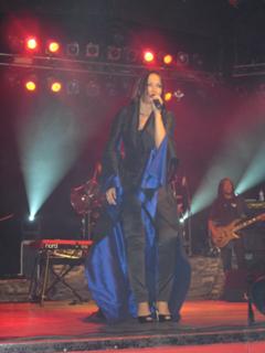 Tarja Turunen feet photo thumbnail