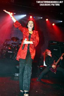 Tarja Turunen feet photo thumbnail