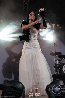 Tarja Turunen feet photo thumbnail