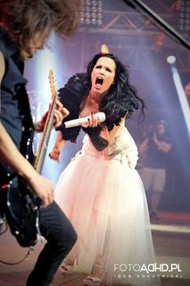 Tarja Turunen feet photo thumbnail
