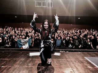Tarja Turunen feet photo thumbnail
