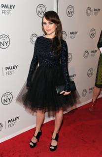 Taryn Manning feet photo thumbnail