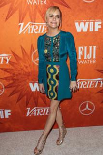 Taryn Manning feet photo thumbnail