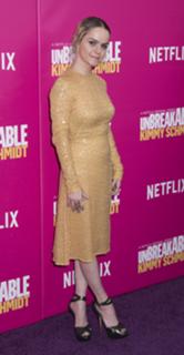 Taryn Manning feet photo thumbnail