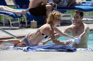 Taryn Manning feet photo thumbnail