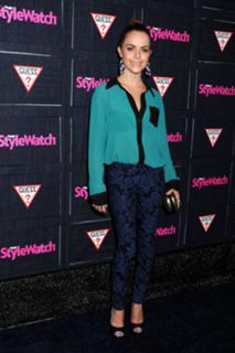 Taryn Manning feet photo thumbnail