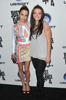 Taryn Manning feet photo thumbnail