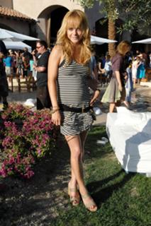 Taryn Manning feet photo thumbnail