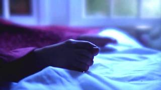 Taryn Southern feet photo thumbnail